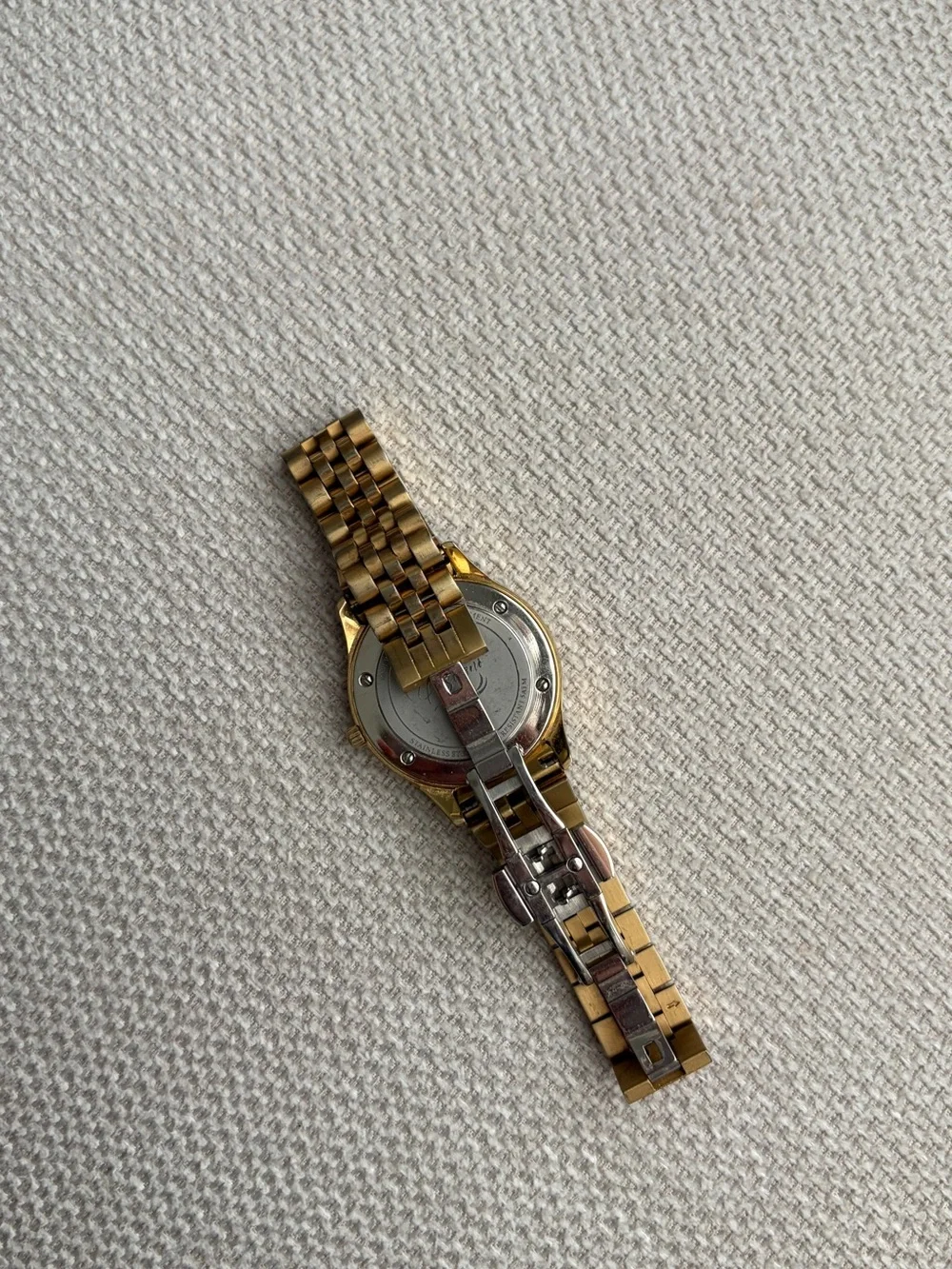 Waldor&co elegant timepiece